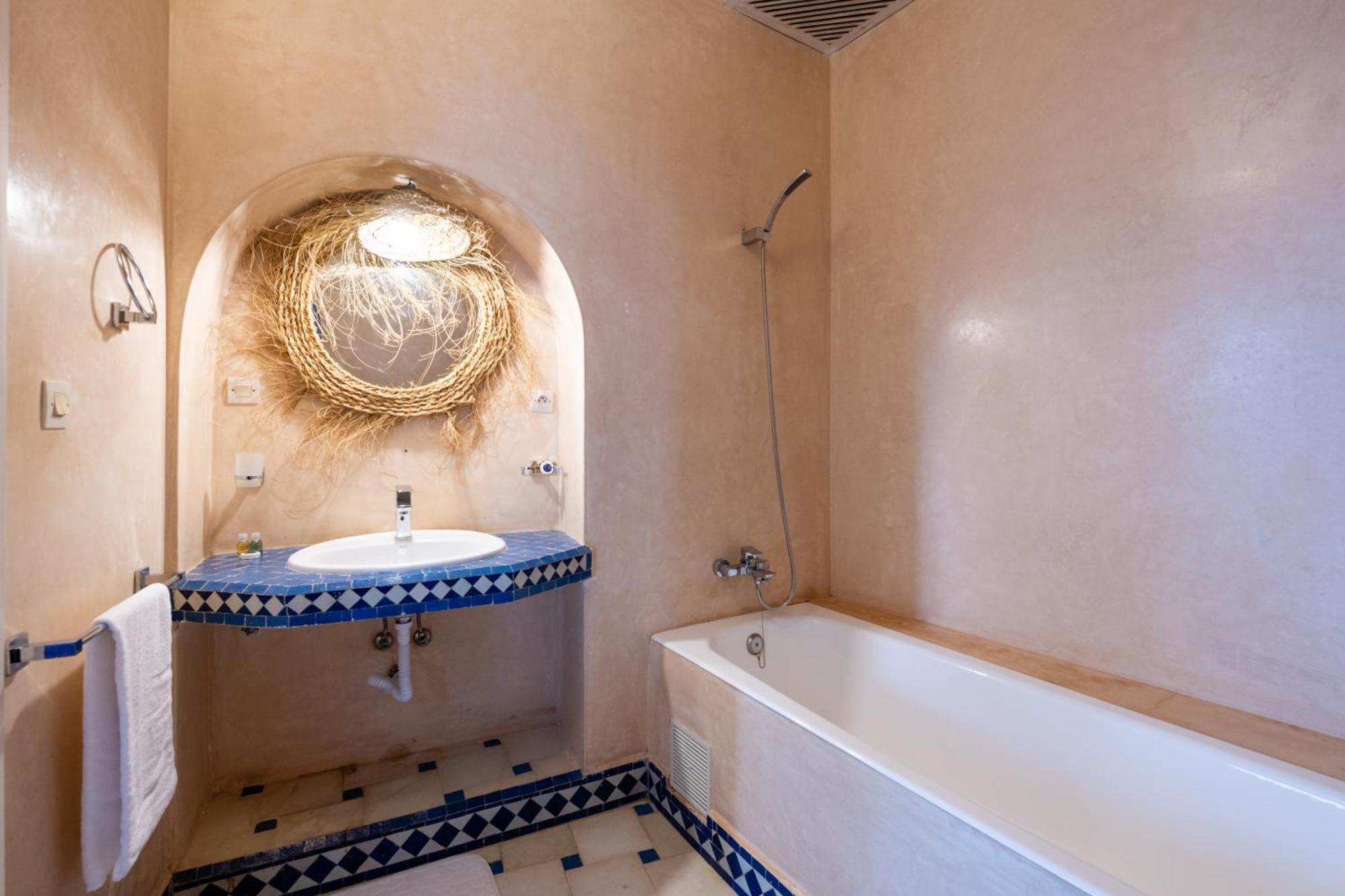 Riad Asilah 32 Kültér fotó
